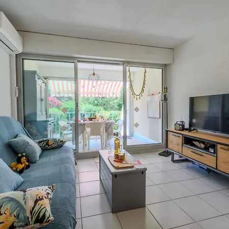 Le Pin D'alep By Interhome Daire Le Grau-du-Roi